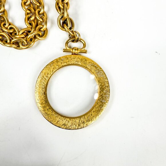 Chunky Chain Faux Pearl Gold Tone Magnifying Glass Loupe Pendant Necklace - Picture 5 of 5